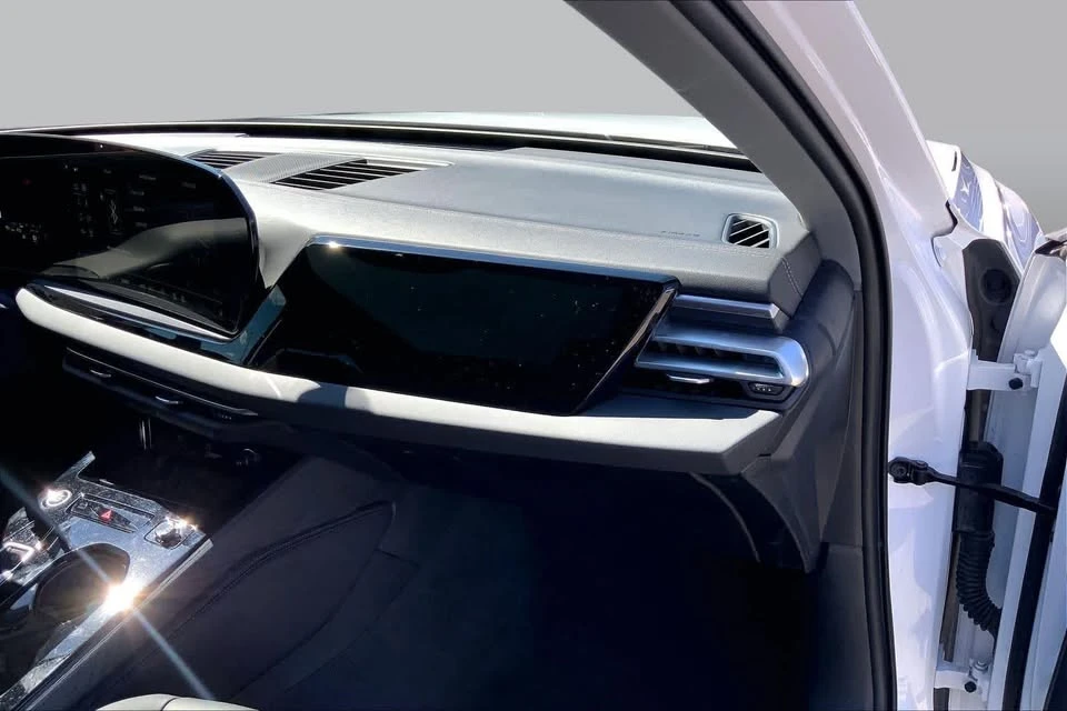2025 Audi B10 A5 - Image 19 of 20