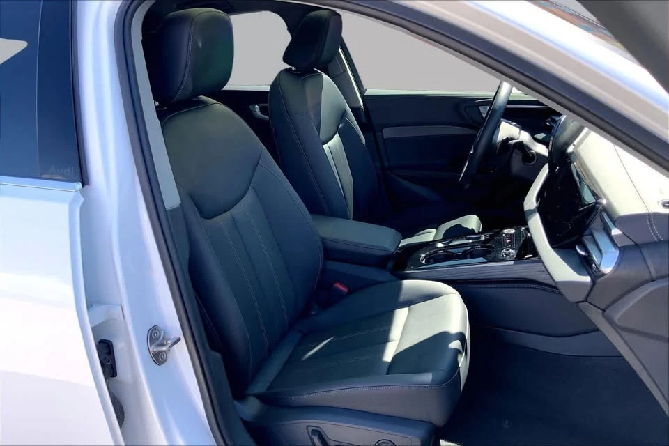 2025 Audi B10 A5 - Image 9 of 20