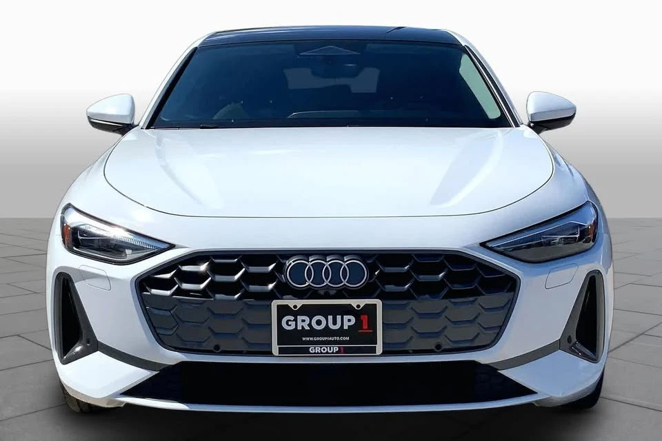 2025 Audi B10 A5 - Image 4 of 20