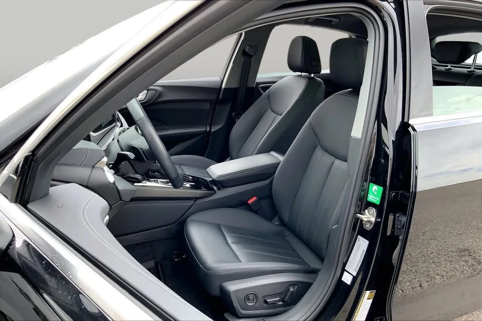 2025 Audi B10 A5 - Image 8 of 20