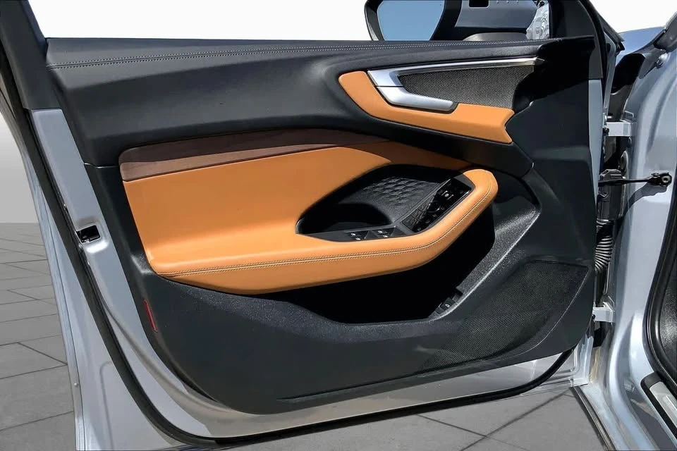 2025 Audi B10 A5 - Image 19 of 20