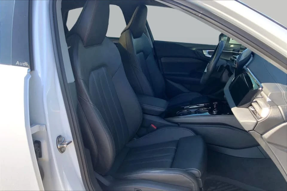 2025 Audi B10 A5 - Image 9 of 20