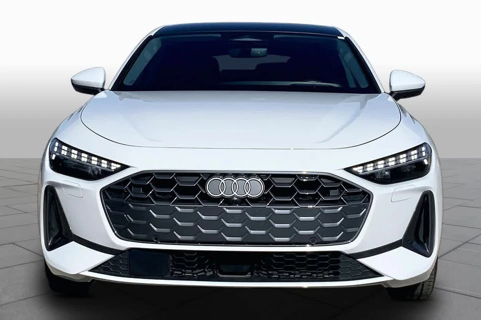 2025 Audi B10 A5 - Image 4 of 20