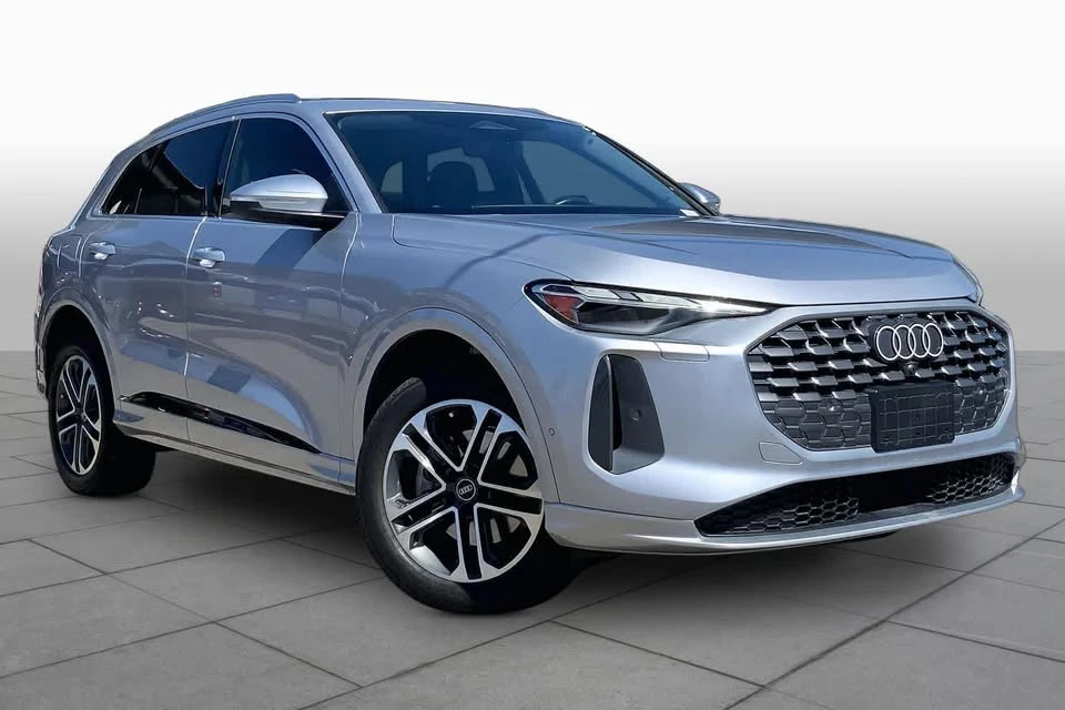 2025 Audi FY Q5 - Image 3 of 20