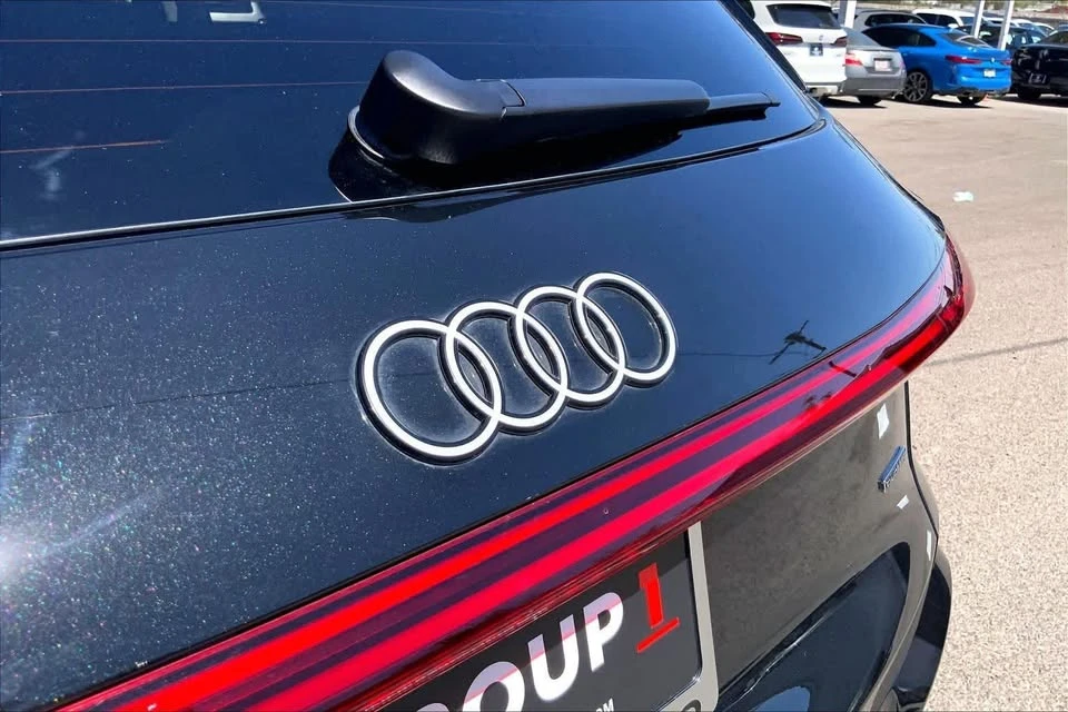 2025 Audi FY Q5 - Image 10 of 20