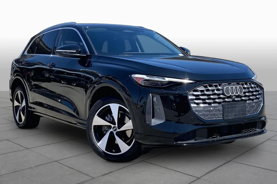 2025 Audi FY Q5 - Image 3 of 20