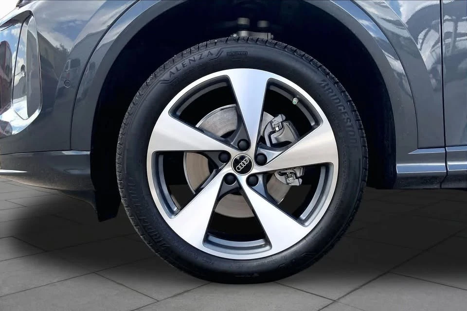 2025 Audi FY Q5 - Image 11 of 20