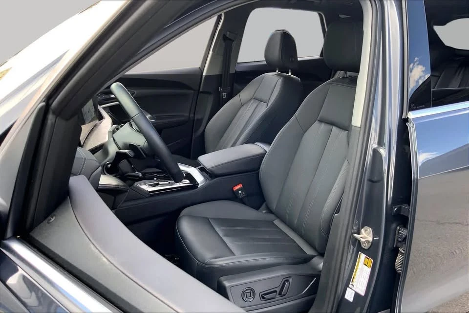 2025 Audi FY Q5 - Image 8 of 20