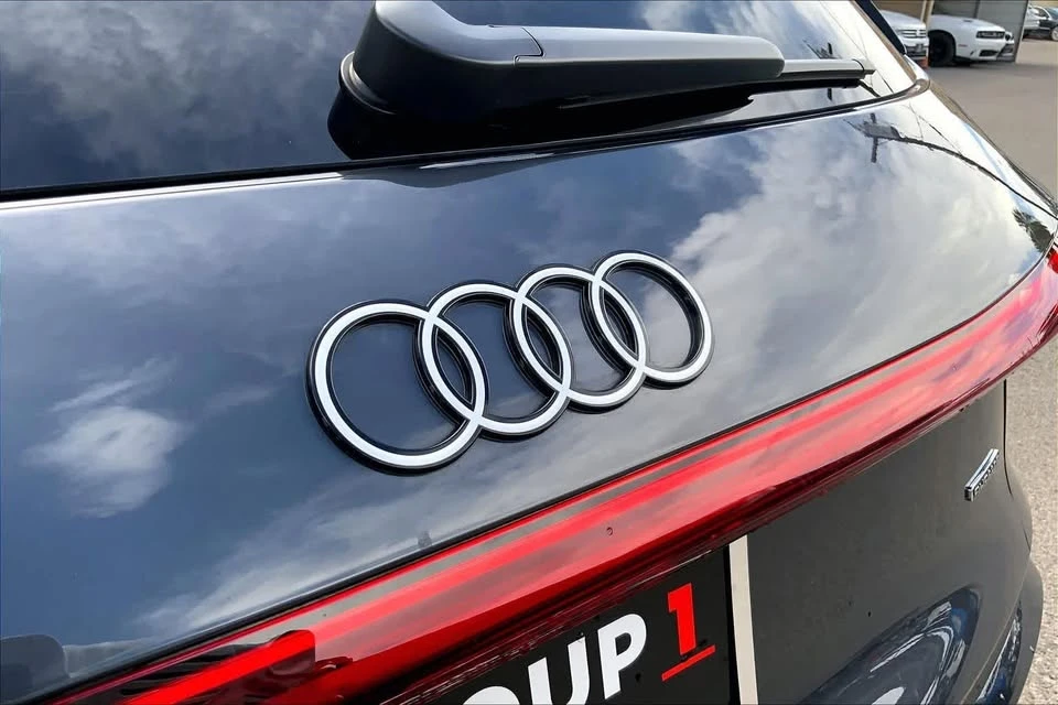 2025 Audi FY Q5 - Image 10 of 20