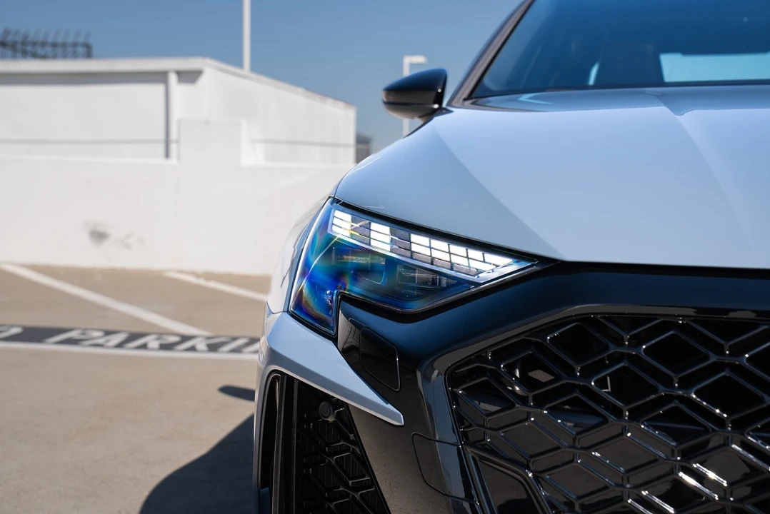 2025 Audi - Image 18 of 21