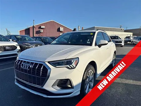 2025 Audi Q3 Base