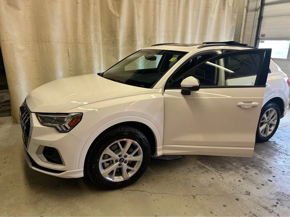 2025 Audi F3 Q3 - Image 2 of 10