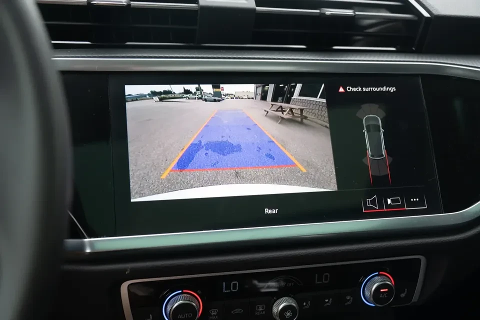 2025 Audi F3 Q3 - Image 9 of 16