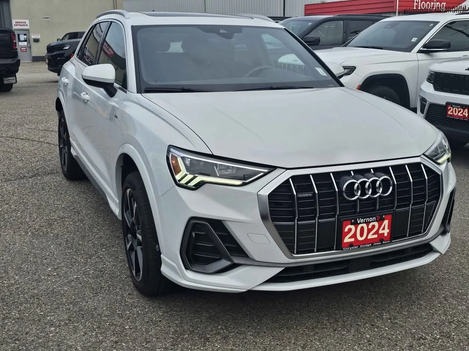 2025 Audi F3 Q3 - Image 2 of 7