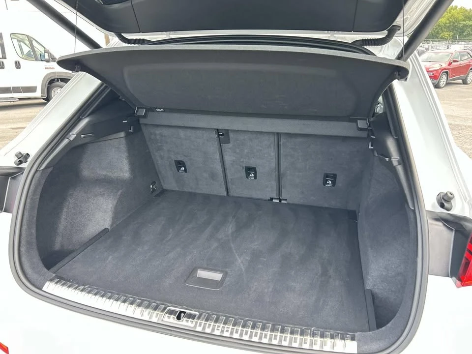 2025 Audi F3 Q3 - Image 9 of 20