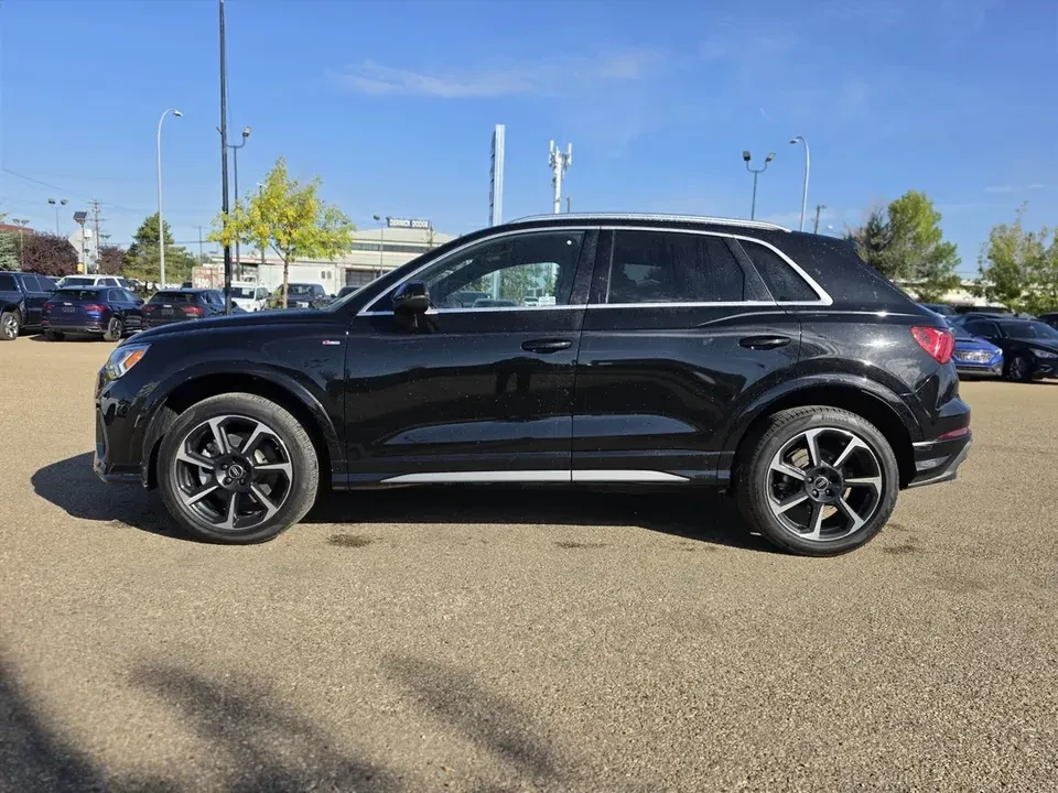 2025 Audi F3 Q3 - Image 2 of 14