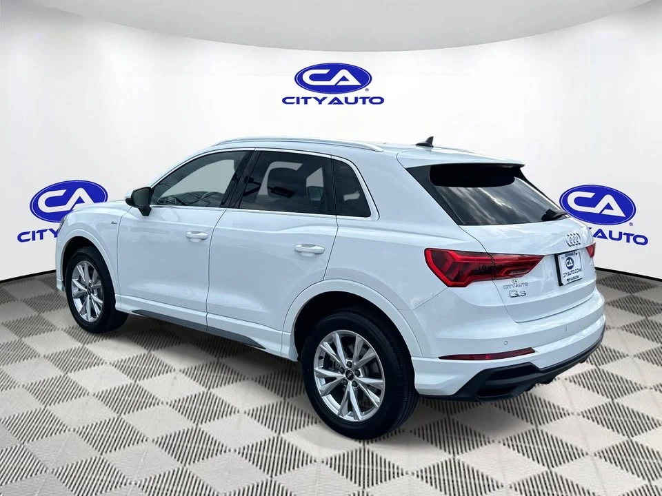 2025 Audi F3 Q3 - Image 4 of 20