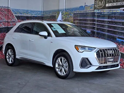 2025 Audi Q3 Premium