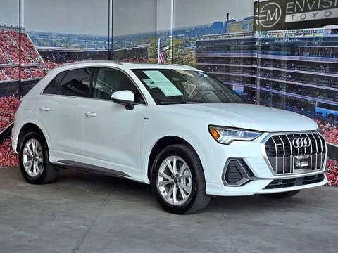 2025 Audi Q3 Premium