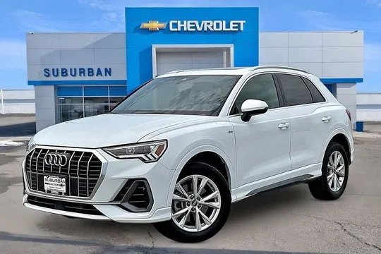 2025 Audi Q3 Premium