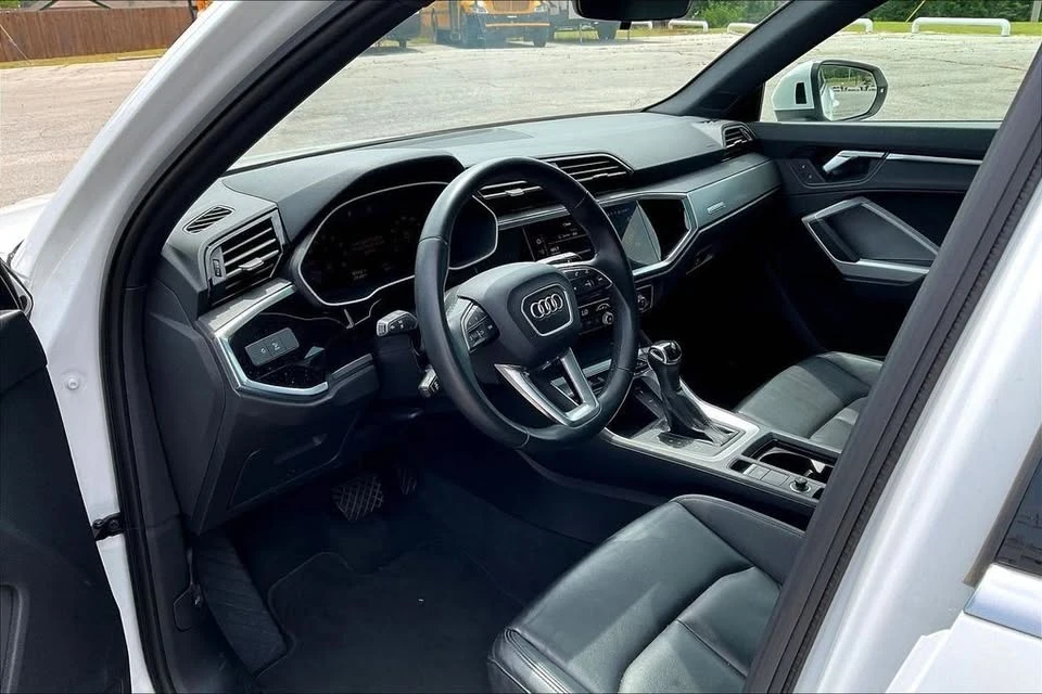 2025 Audi F3 Q3 - Image 8 of 20