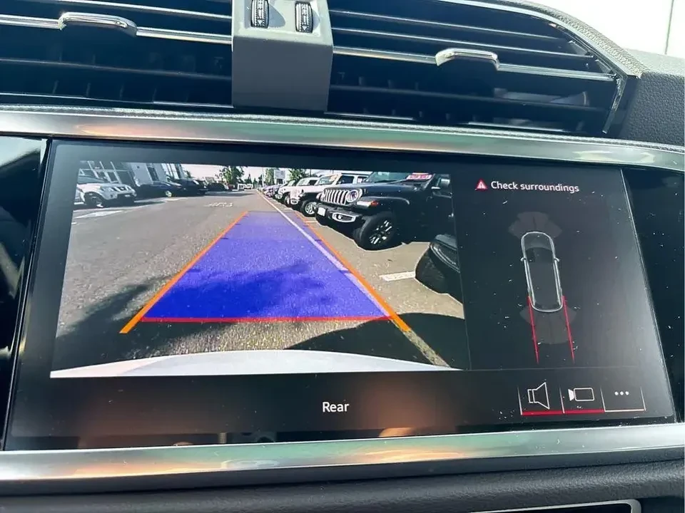 2025 Audi F3 Q3 - Image 9 of 16