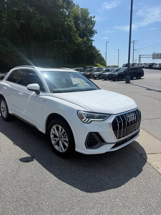 2025 Audi F3 Q3 - Image 2 of 19