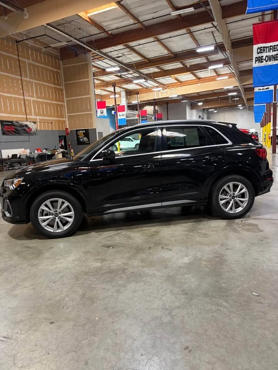 2025 Audi F3 Q3 - Image 2 of 5