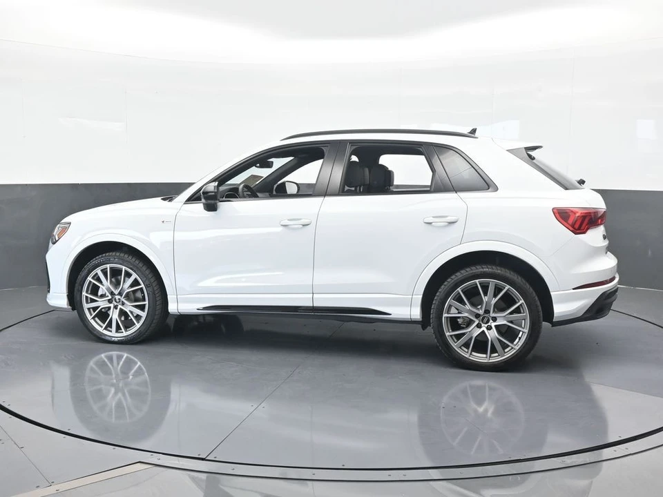2025 Audi F3 Q3 - Image 3 of 12