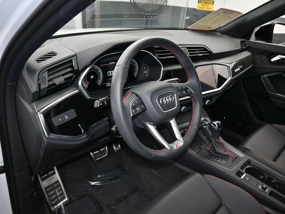 2025 Audi F3 Q3 - Image 10 of 12