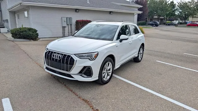 2025 Audi Q3 Premium S Line