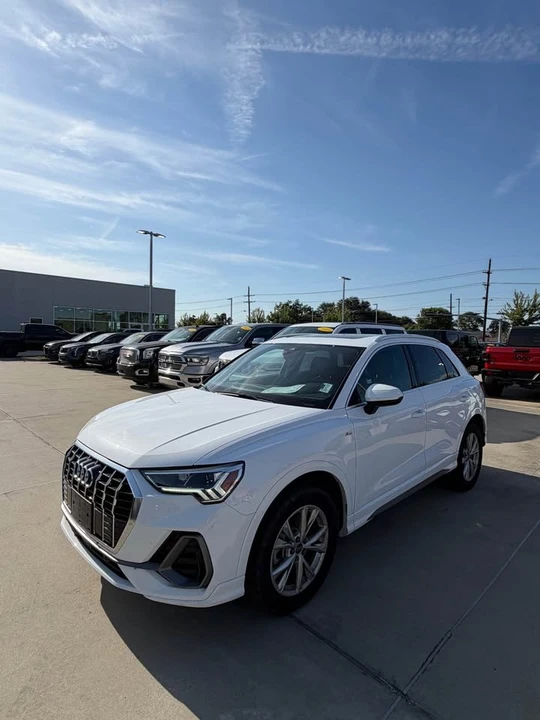 2025 Audi F3 Q3 - Image 4 of 9