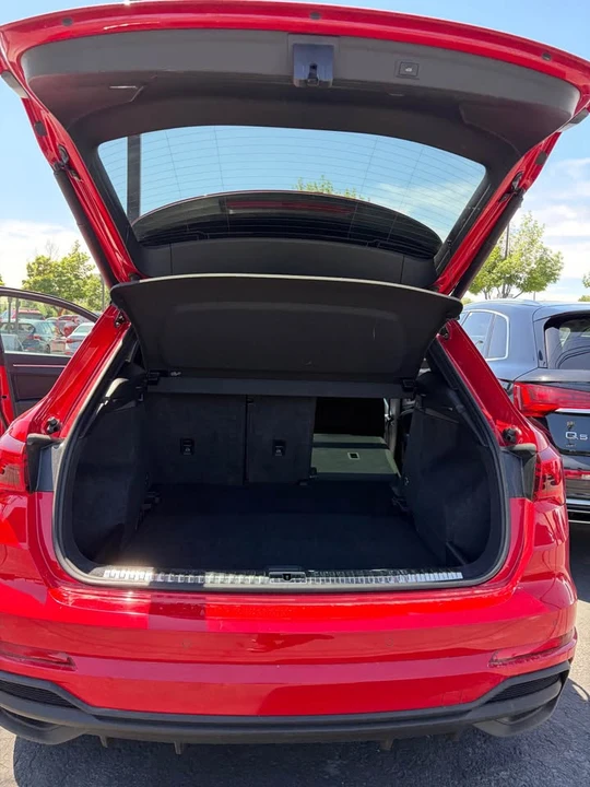 2025 Audi F3 Q3 - Image 12 of 13