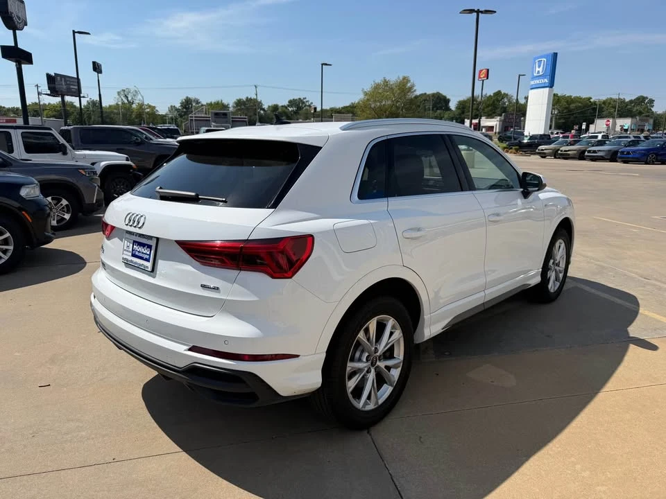 2025 Audi F3 Q3 - Image 3 of 9