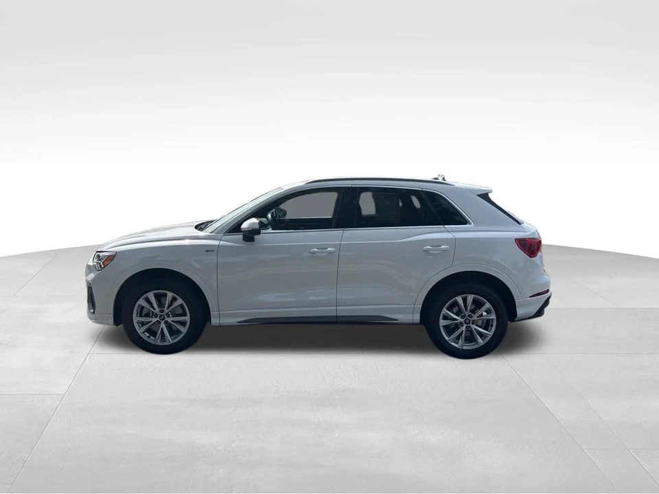 2025 Audi F3 Q3 - Image 3 of 12