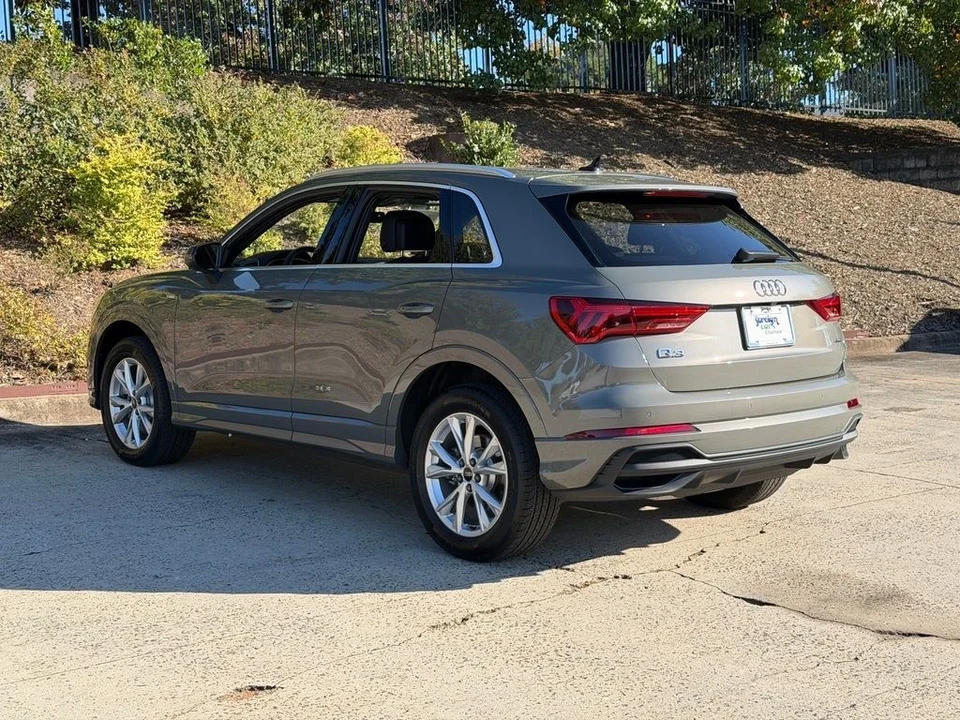 2025 Audi F3 Q3 - Image 8 of 21