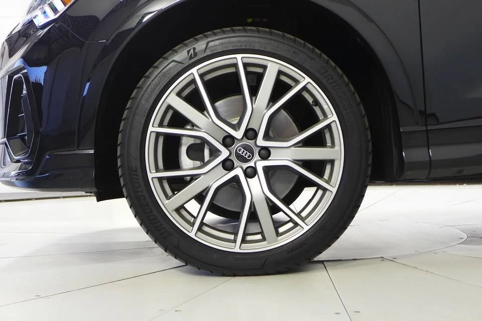 2025 Audi F3 Q3 - Image 2 of 19