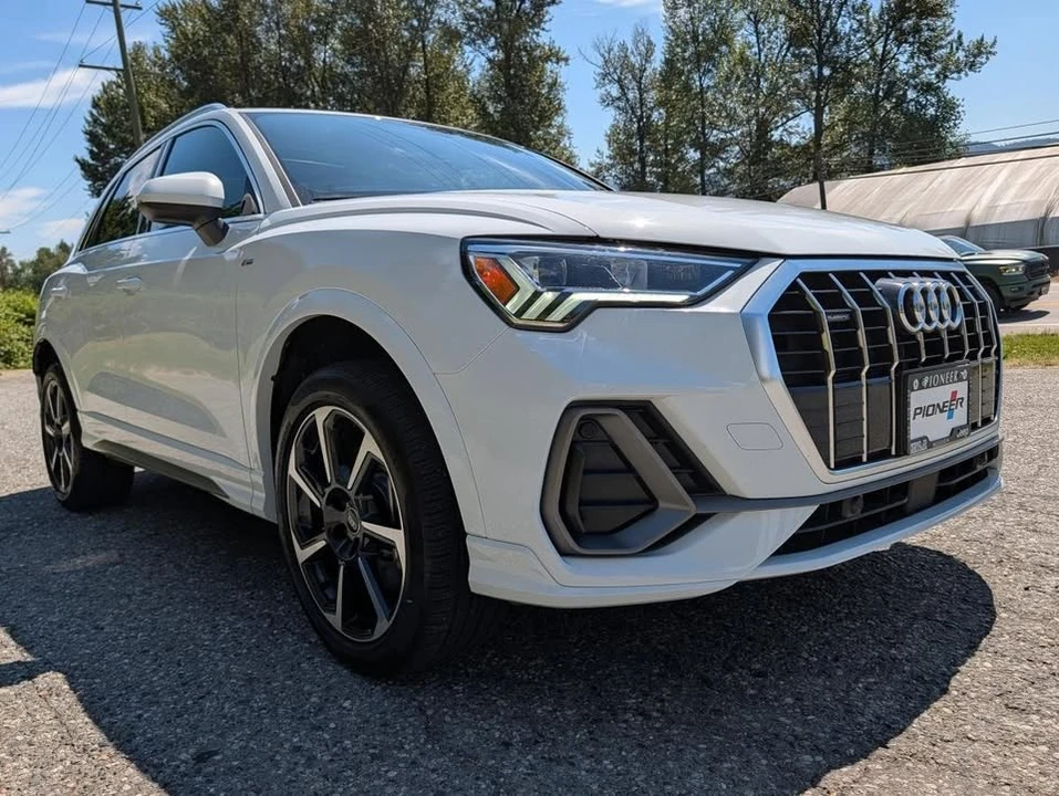 2025 Audi F3 Q3 - Image 2 of 18