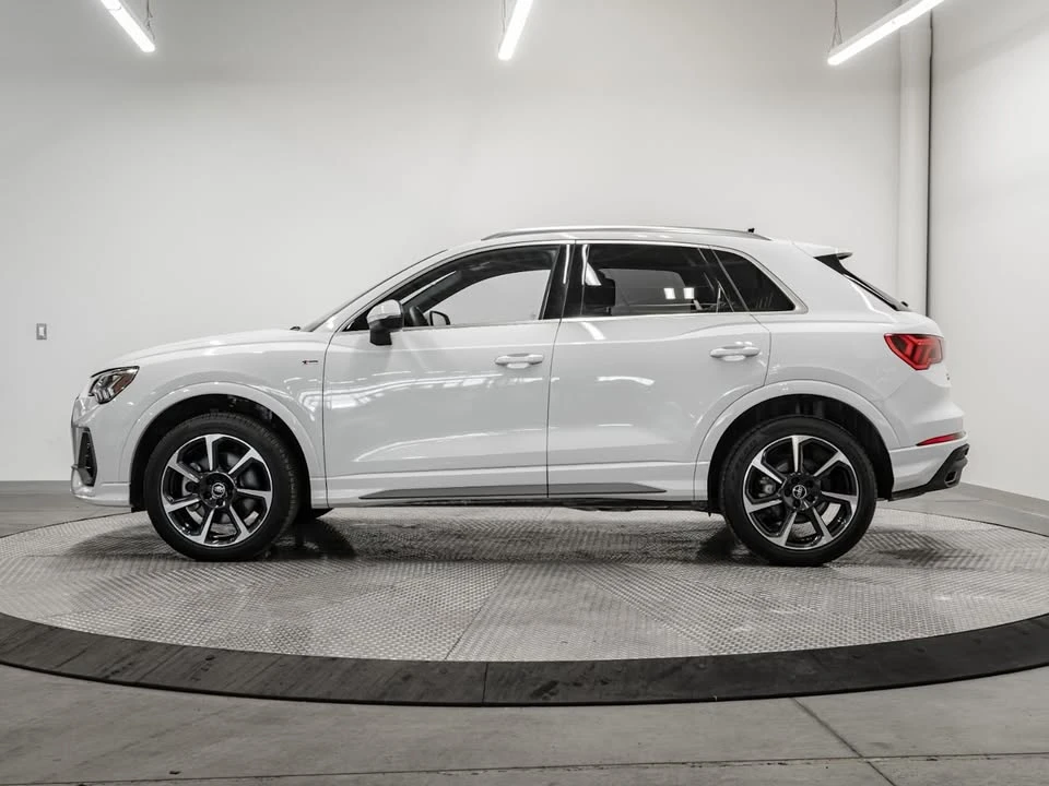 2025 Audi F3 Q3 - Image 2 of 20
