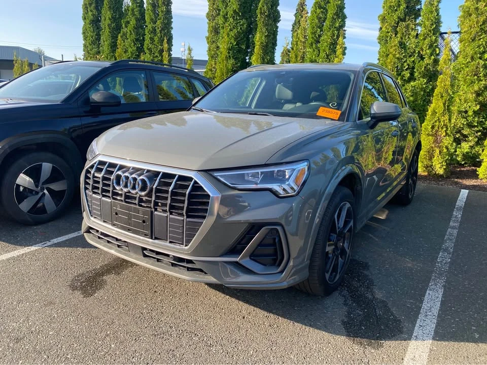 2025 Audi F3 Q3 - Image 2 of 5
