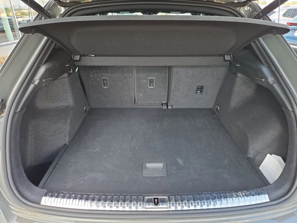 2025 Audi F3 Q3 - Image 9 of 15