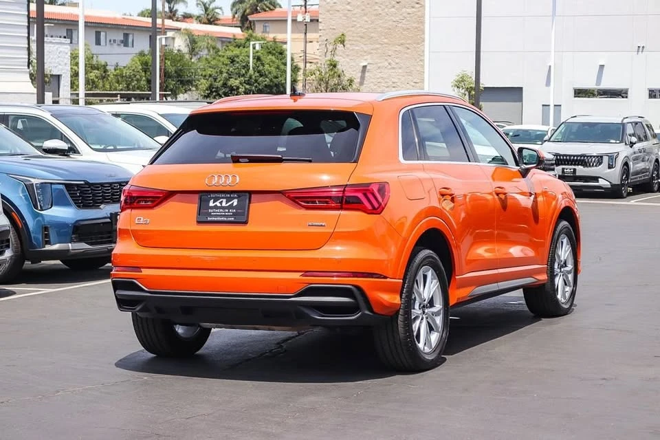 2025 Audi F3 Q3 - Image 3 of 11