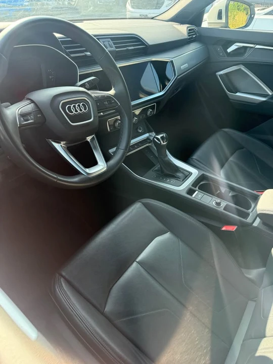 2025 Audi F3 Q3 - Image 3 of 4