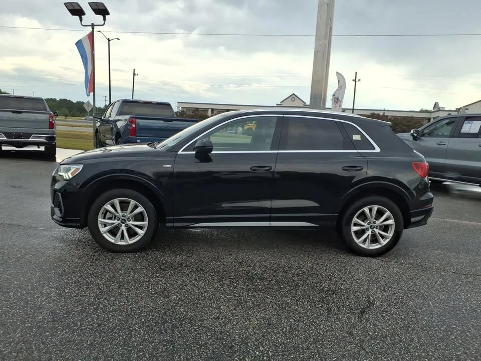 2025 Audi F3 Q3 - Image 2 of 20