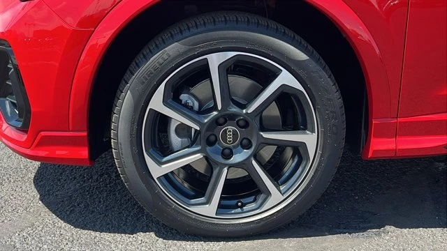 2025 Audi F3 Q3 - Image 10 of 20