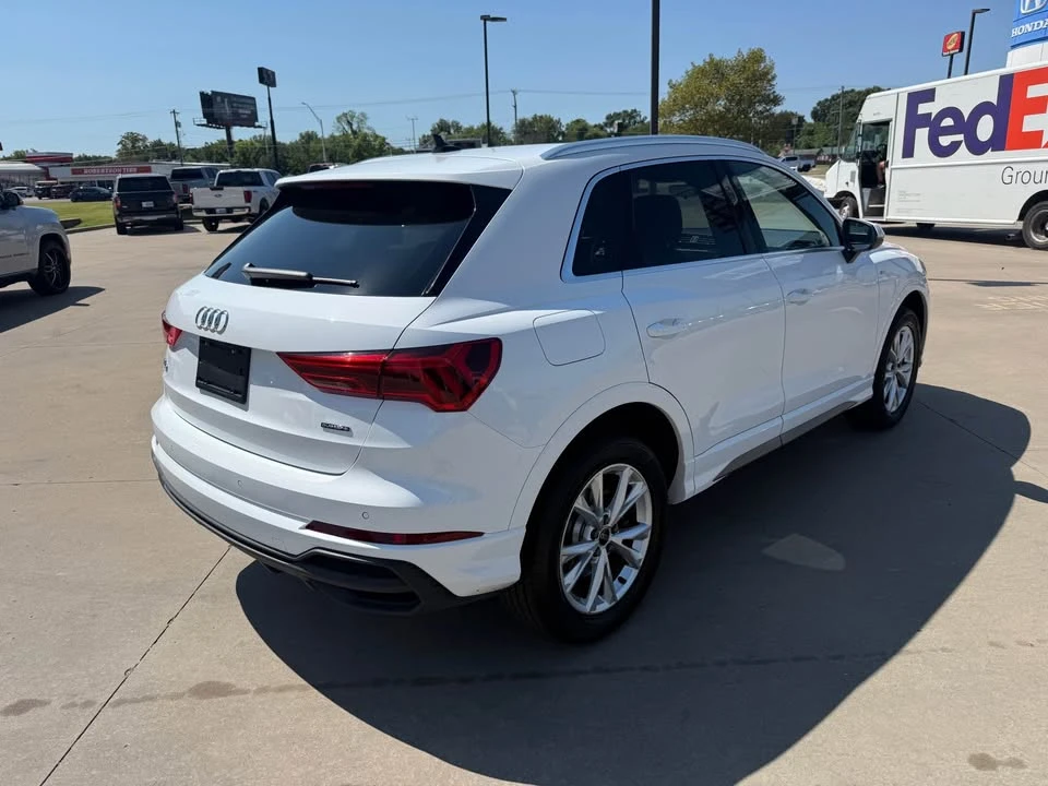 2025 Audi F3 Q3 - Image 3 of 12