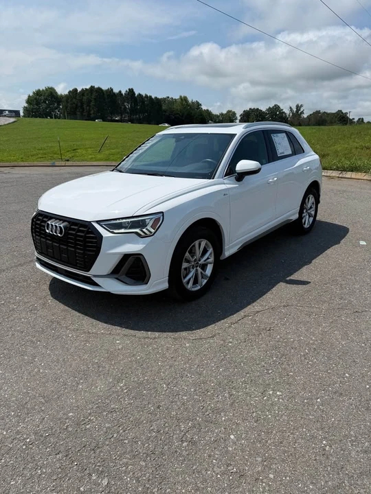 2025 Audi F3 Q3 - Image 2 of 5
