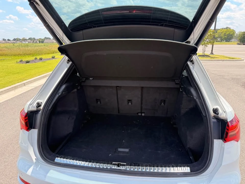 2025 Audi F3 Q3 - Image 8 of 10
