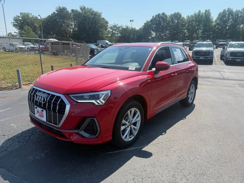 2025 Audi F3 Q3 - Image 2 of 11