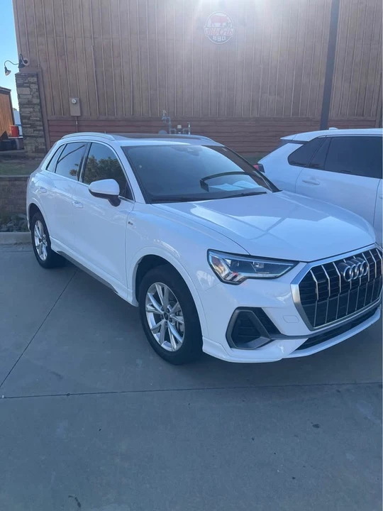 2025 Audi F3 Q3 - Image 2 of 7